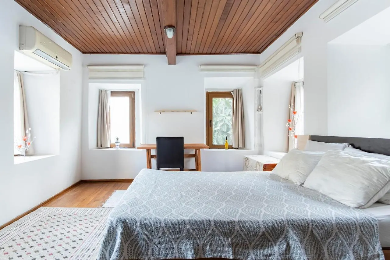 18Th Century Renovated Central Stone House, Terrace, Free Fast Wi-Fi Αλικαρνασσός Διαμέρισμα